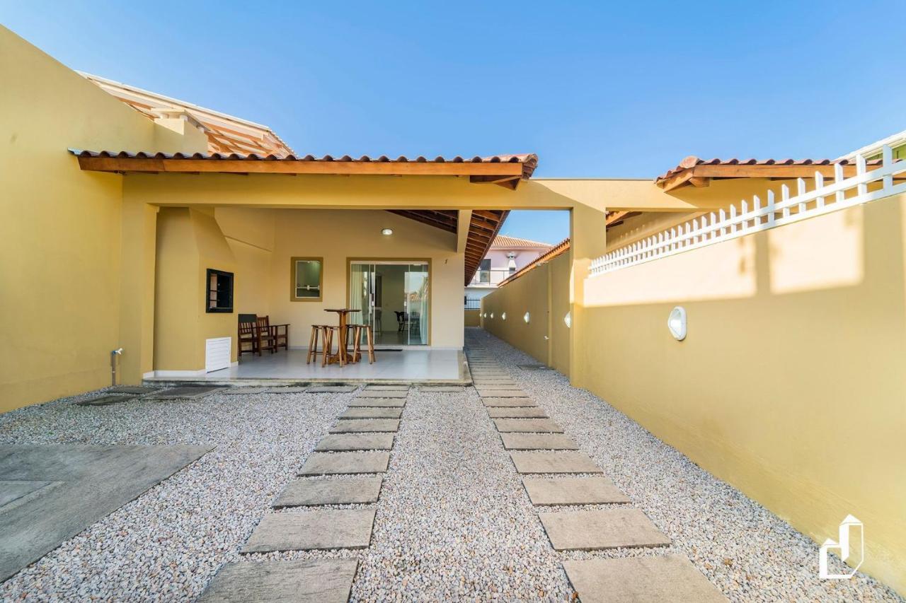 Casa Terrea Com 02 Dormitorios บอมบินญัส ภายนอก รูปภาพ