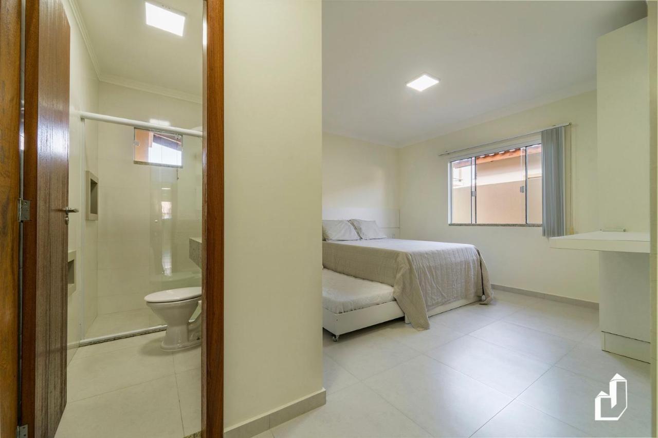 Casa Terrea Com 02 Dormitorios บอมบินญัส ภายนอก รูปภาพ